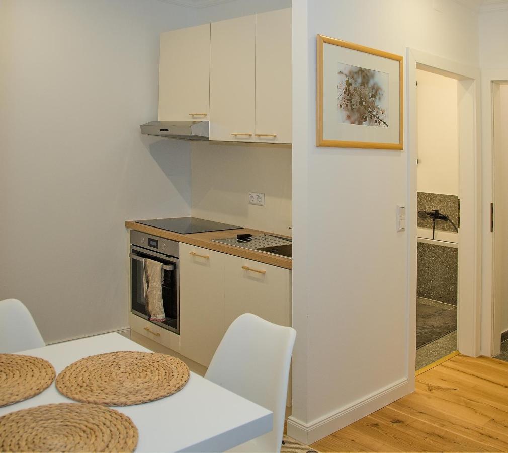 Pink Lotus Apartment Wien Ngoại thất bức ảnh